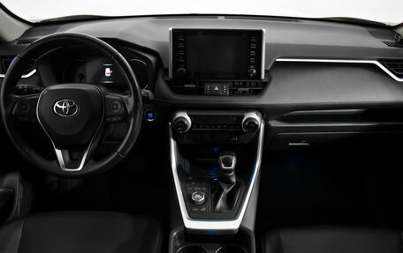 Toyota RAV4, 2020 год, 2 900 000 рублей, 20 фотография