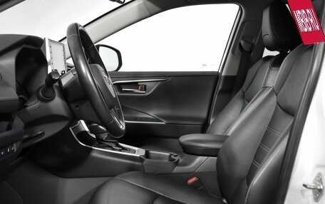 Toyota RAV4, 2020 год, 2 900 000 рублей, 12 фотография