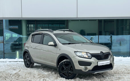 Renault Sandero II рестайлинг, 2017 год, 980 000 рублей, 3 фотография