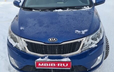 KIA Rio III рестайлинг, 2013 год, 820 000 рублей, 1 фотография