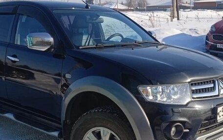 Mitsubishi L200 IV рестайлинг, 2014 год, 1 650 000 рублей, 8 фотография
