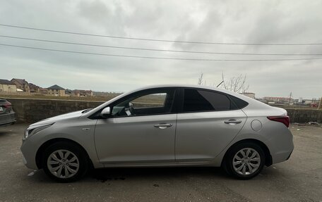 Hyundai Solaris II рестайлинг, 2017 год, 1 270 000 рублей, 4 фотография