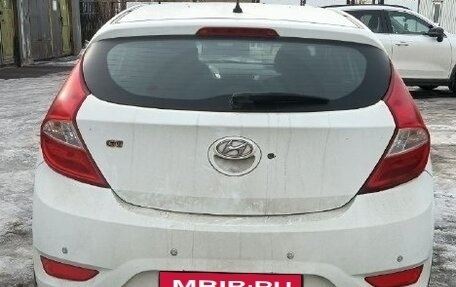 Hyundai Solaris II рестайлинг, 2012 год, 460 000 рублей, 3 фотография