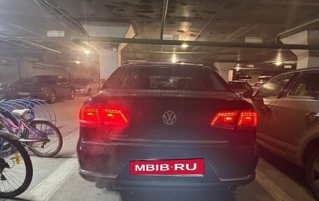 Volkswagen Passat B7, 2011 год, 1 400 000 рублей, 10 фотография