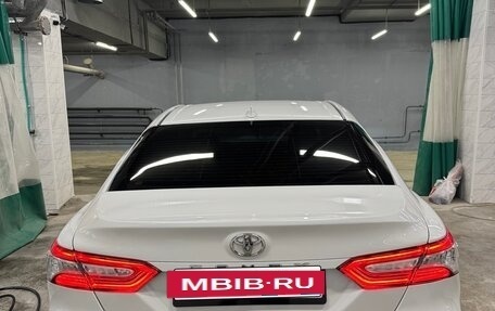 Toyota Camry, 2019 год, 2 550 000 рублей, 2 фотография