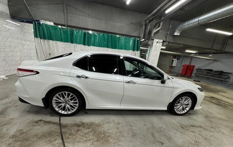 Toyota Camry, 2019 год, 2 550 000 рублей, 7 фотография