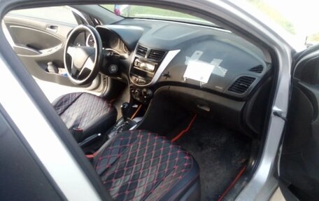 Hyundai Solaris II рестайлинг, 2015 год, 521 000 рублей, 11 фотография