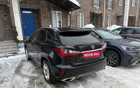 Lexus RX IV рестайлинг, 2016 год, 4 000 000 рублей, 3 фотография