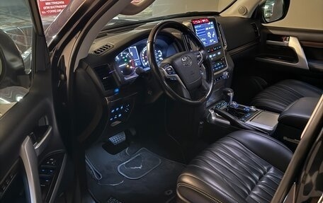 Toyota Land Cruiser 200, 2020 год, 8 500 000 рублей, 7 фотография