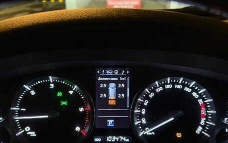 Toyota Land Cruiser 200, 2020 год, 8 500 000 рублей, 11 фотография