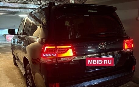 Toyota Land Cruiser 200, 2020 год, 8 500 000 рублей, 4 фотография