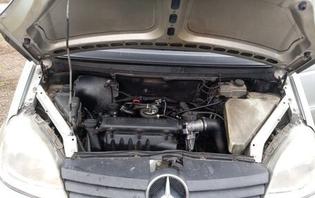 Mercedes-Benz Vaneo, 2002 год, 650 000 рублей, 14 фотография