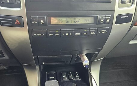 Toyota Land Cruiser Prado 120 рестайлинг, 2006 год, 1 790 000 рублей, 6 фотография