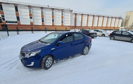 KIA Rio III рестайлинг, 2013 год, 820 000 рублей, 2 фотография