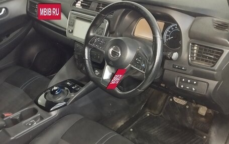 Nissan Leaf II, 2018 год, 1 700 000 рублей, 4 фотография