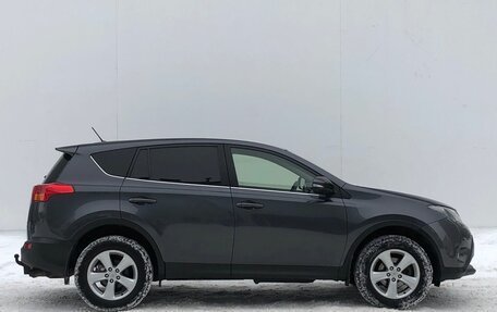 Toyota RAV4, 2013 год, 1 930 000 рублей, 4 фотография