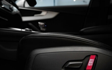 Audi A4, 2018 год, 2 590 000 рублей, 24 фотография