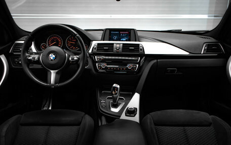 BMW 3 серия, 2017 год, 2 500 000 рублей, 8 фотография