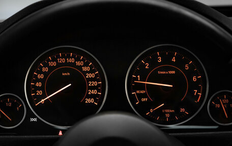 BMW 3 серия, 2017 год, 2 500 000 рублей, 11 фотография