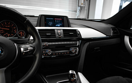 BMW 3 серия, 2017 год, 2 500 000 рублей, 21 фотография