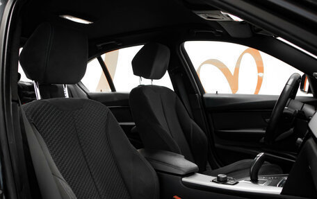 BMW 3 серия, 2017 год, 2 500 000 рублей, 31 фотография