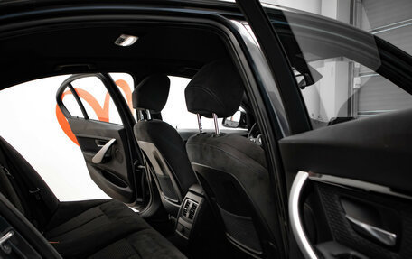 BMW 3 серия, 2017 год, 2 500 000 рублей, 32 фотография