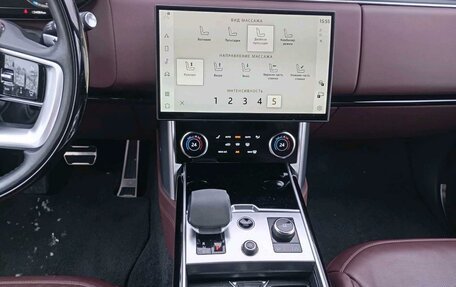 Land Rover Range Rover IV рестайлинг, 2023 год, 21 313 000 рублей, 14 фотография