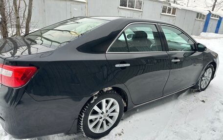 Toyota Camry, 2014 год, 1 590 000 рублей, 4 фотография