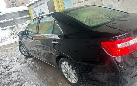 Toyota Camry, 2014 год, 1 590 000 рублей, 6 фотография