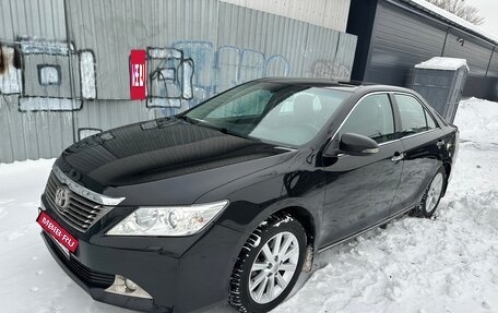 Toyota Camry, 2014 год, 1 590 000 рублей, 2 фотография