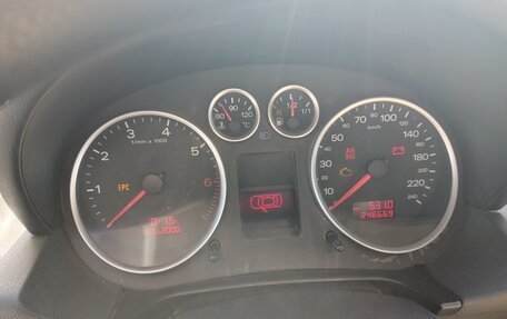 Audi A2, 2002 год, 580 000 рублей, 22 фотография