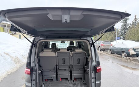 Volkswagen Multivan, 2022 год, 5 650 000 рублей, 7 фотография