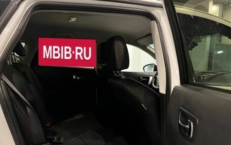 Nissan Qashqai, 2012 год, 976 000 рублей, 24 фотография