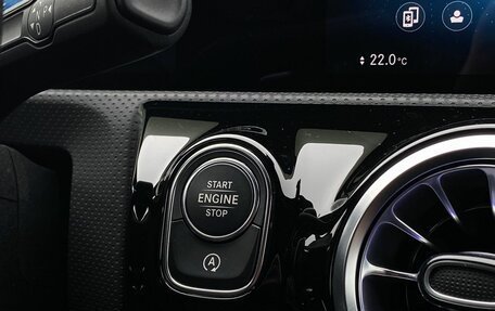 Mercedes-Benz CLA, 2022 год, 4 199 000 рублей, 17 фотография