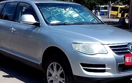 Volkswagen Touareg III, 2007 год, 1 450 000 рублей, 2 фотография