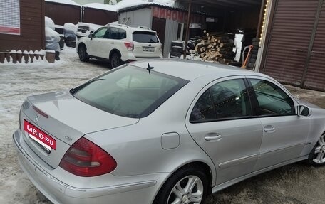 Mercedes-Benz E-Класс, 2003 год, 680 000 рублей, 6 фотография