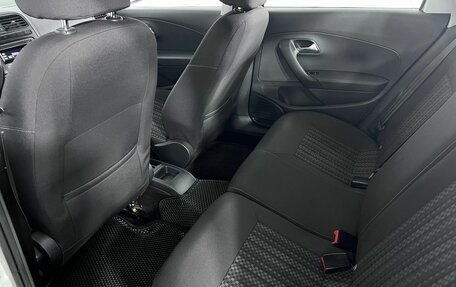 Volkswagen Polo VI (EU Market), 2017 год, 750 000 рублей, 10 фотография