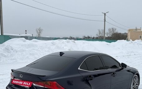 Lexus IS III, 2018 год, 2 370 000 рублей, 6 фотография