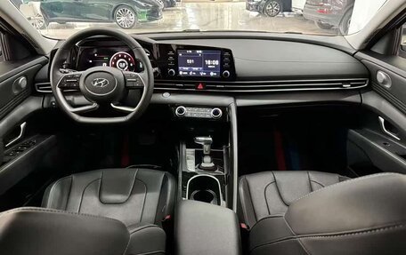 Hyundai Elantra, 2022 год, 1 750 000 рублей, 7 фотография