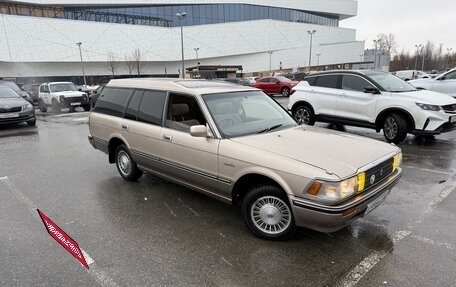Toyota Crown, 1989 год, 600 000 рублей, 1 фотография