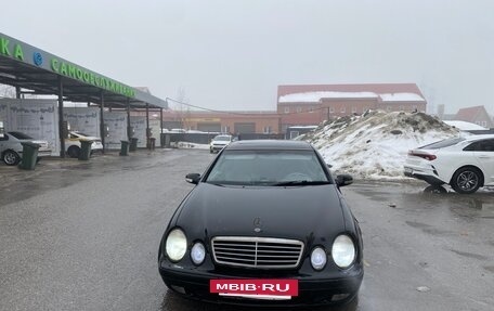 Mercedes-Benz CLK-Класс, 2000 год, 270 000 рублей, 2 фотография