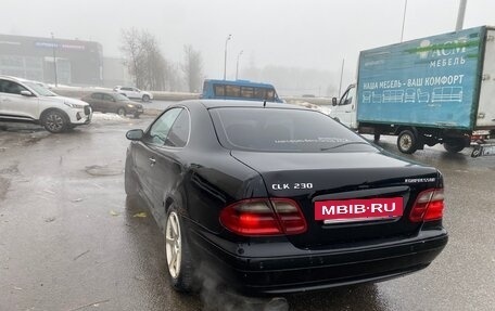 Mercedes-Benz CLK-Класс, 2000 год, 270 000 рублей, 5 фотография