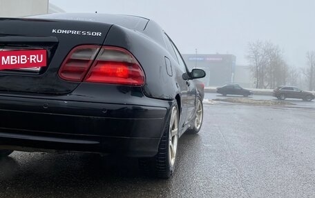 Mercedes-Benz CLK-Класс, 2000 год, 270 000 рублей, 7 фотография