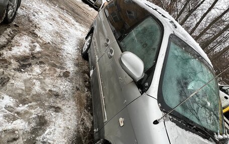 KIA Carnival III, 2005 год, 350 000 рублей, 25 фотография