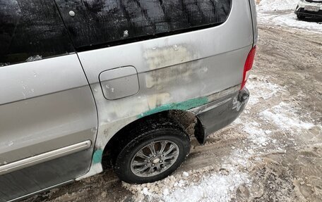 KIA Carnival III, 2005 год, 350 000 рублей, 17 фотография