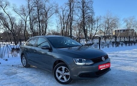 Volkswagen Jetta VI, 2012 год, 950 000 рублей, 2 фотография