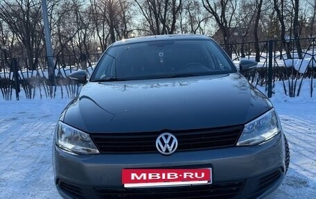 Volkswagen Jetta VI, 2012 год, 950 000 рублей, 4 фотография