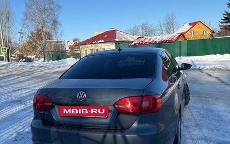 Volkswagen Jetta VI, 2012 год, 950 000 рублей, 11 фотография