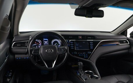 Toyota Camry, 2018 год, 2 687 444 рублей, 6 фотография