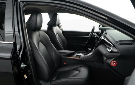 Toyota Camry, 2018 год, 2 687 444 рублей, 8 фотография